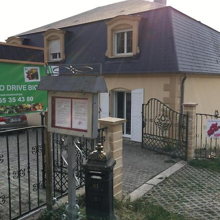 Bed and Breakfast Orchidee Rose Givet Esterno foto