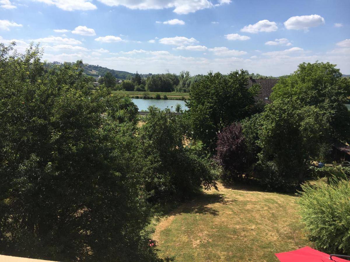 Bed and Breakfast Orchidee Rose Givet Esterno foto