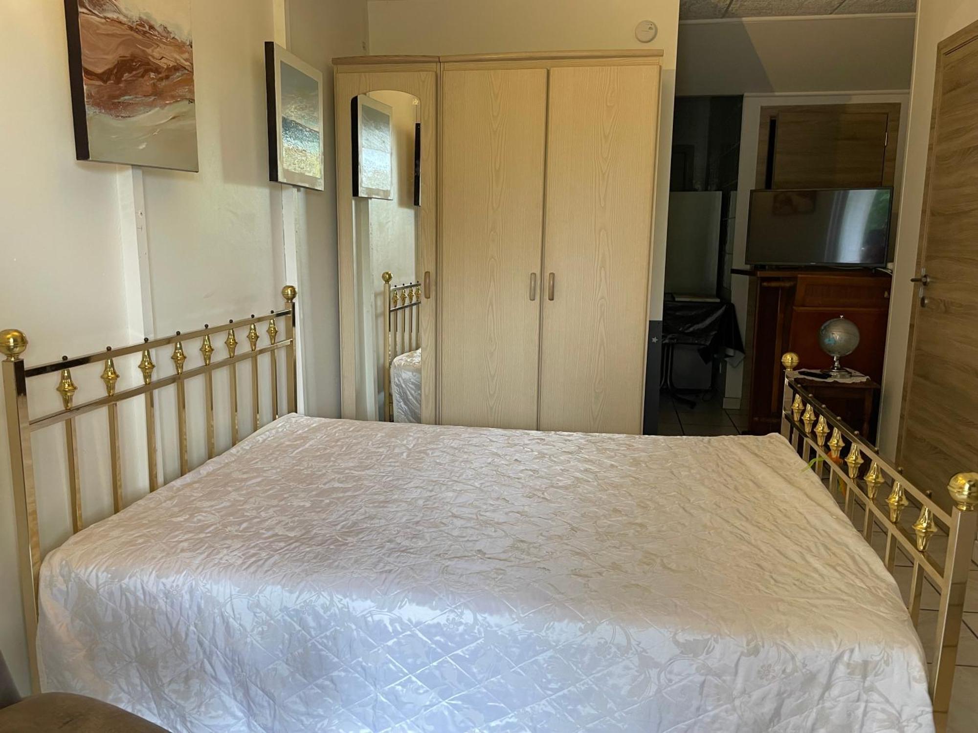 Bed and Breakfast Orchidee Rose Givet Esterno foto
